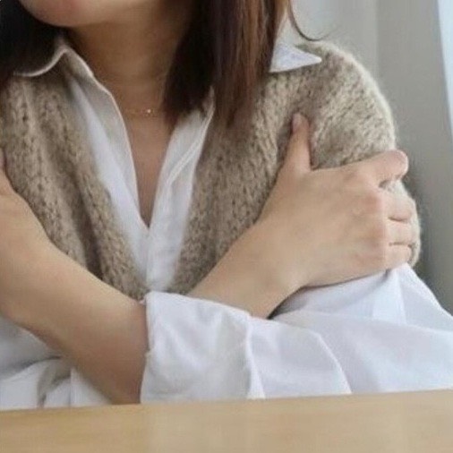 寒さによる肩こりは美容と健康の大敵！